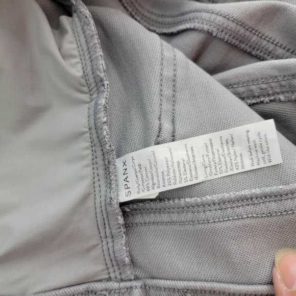 Spanx Jeanish High Waist Ankle Pull On Elastic Waist Stretch Jeggings Grey - Picture 9 of 13